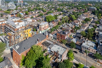1092 Queen St W, Toronto, ON - VUE AÉRIENNE  vue de carte