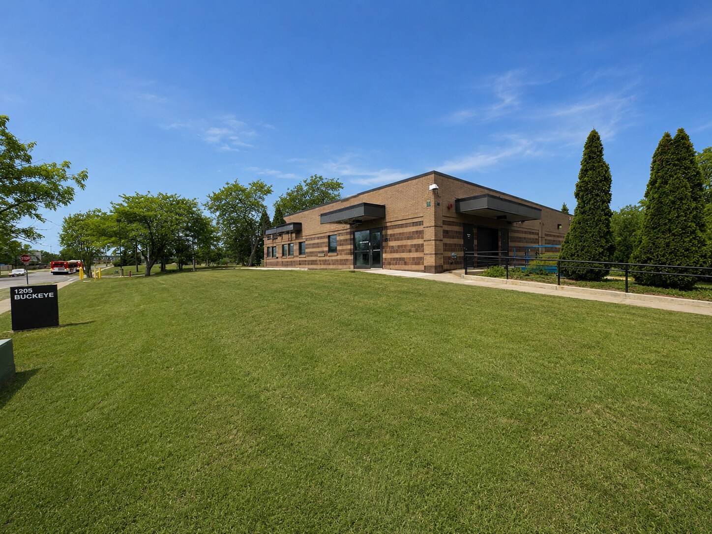 1205 Buckeye Ave, Ames, IA à vendre Photo de l’immeuble– Image 1 sur 5
