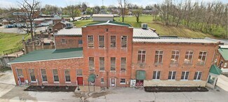 Plus de détails pour 108 Busch Ave, Washington, MO - Local commercial à vendre