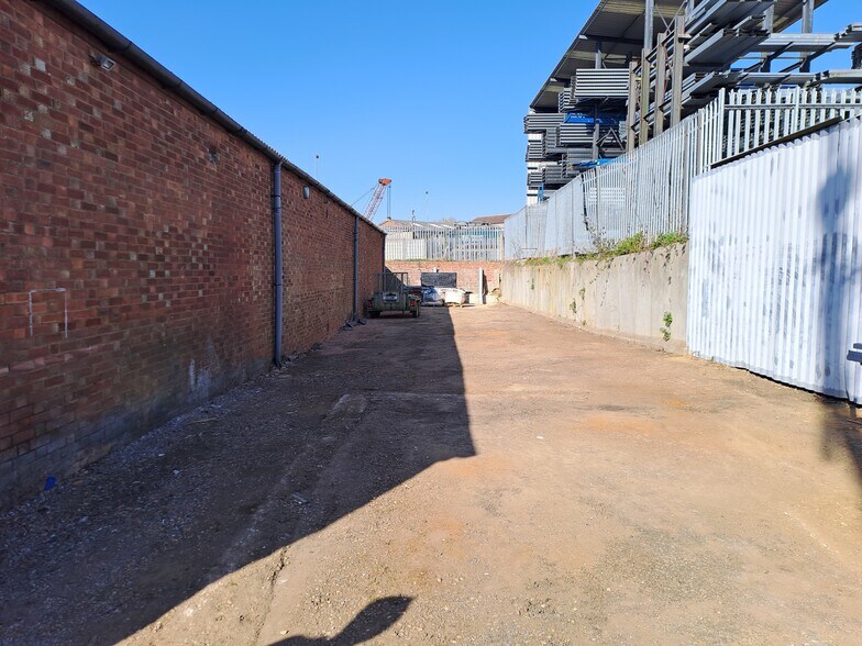 13 Southfield, Welwyn Garden City à vendre - Photo de l’immeuble – Image 3 sur 3