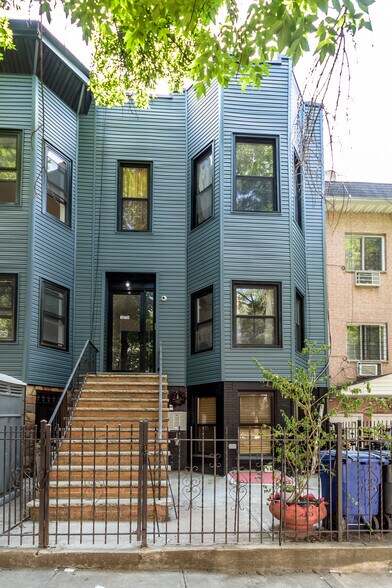 1276 Jefferson Ave, Brooklyn, NY à vendre - Photo principale – Image 1 sur 11