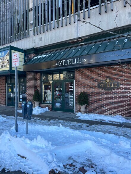 2 East India Sq, Salem, MA à louer - Photo de l’immeuble – Image 2 sur 19