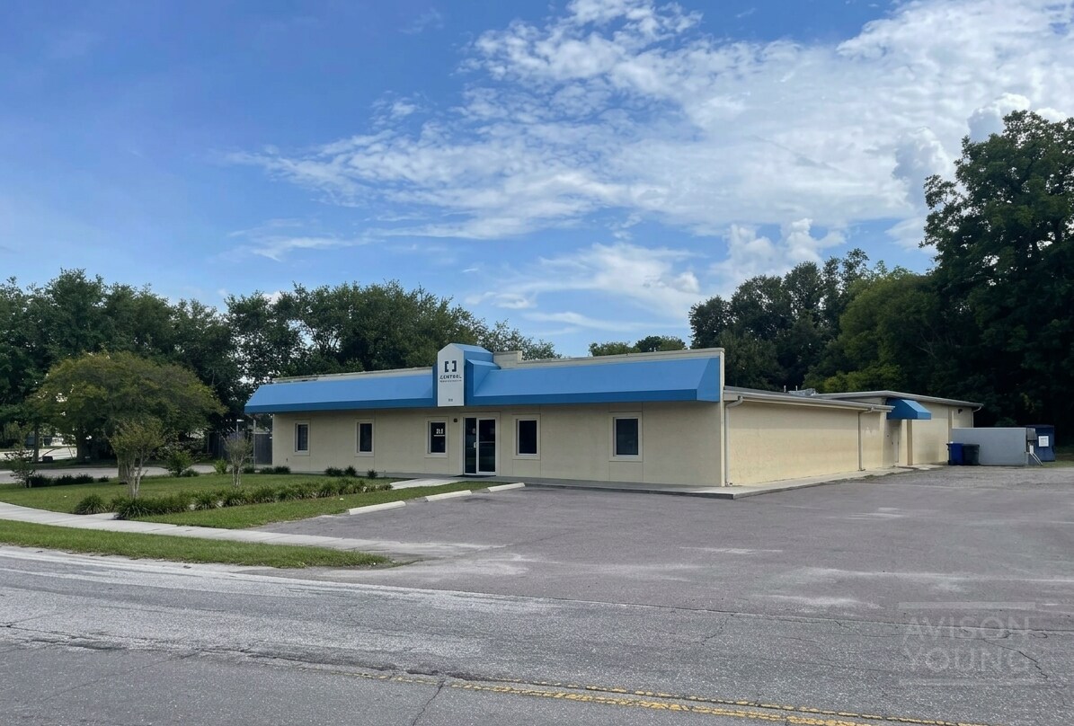 300 Franklin St, Ocoee, FL à vendre Photo de l’immeuble– Image 1 sur 26