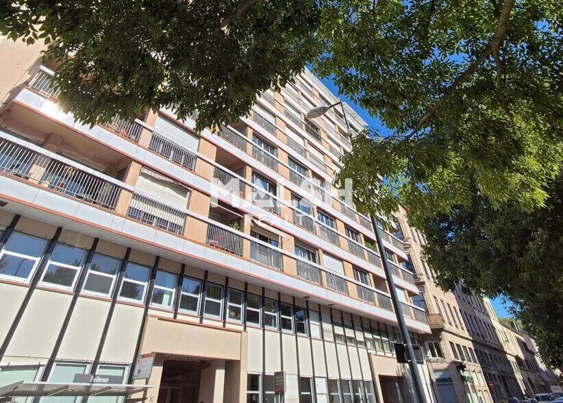 Bureau dans Caluire-et-Cuire à vendre - Photo de l’immeuble – Image 1 sur 7