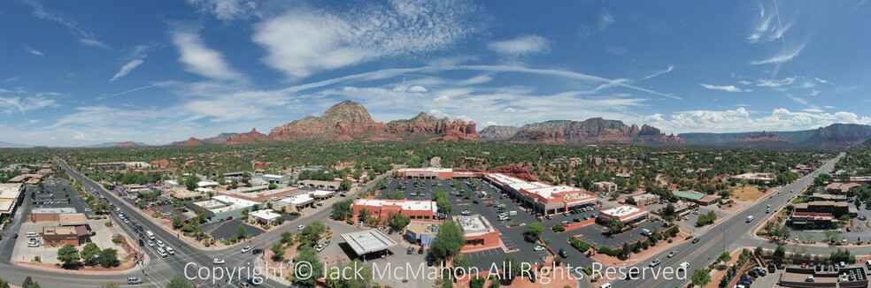 160 Coffee Pot Dr, Sedona, AZ à louer - Photo de l’immeuble – Image 1 sur 8