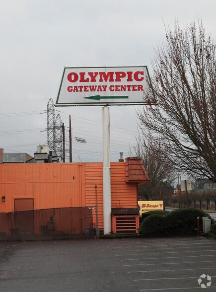 2505 Olympic Hwy N, Shelton, WA à vendre - Photo de l’immeuble – Image 2 sur 3