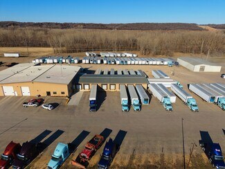 Plus de détails pour 926 N Front St, New Ulm, MN - Industriel/Logistique à vendre