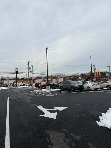 900 Eisenhower Blvd, Harrisburg, PA à louer - Photo intérieure – Image 3 sur 7