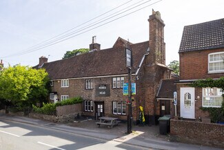 Plus de détails pour 44 New Hythe Ln, Aylesford - Local commercial à vendre