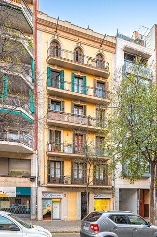 Plus de détails pour Local commercial à louer