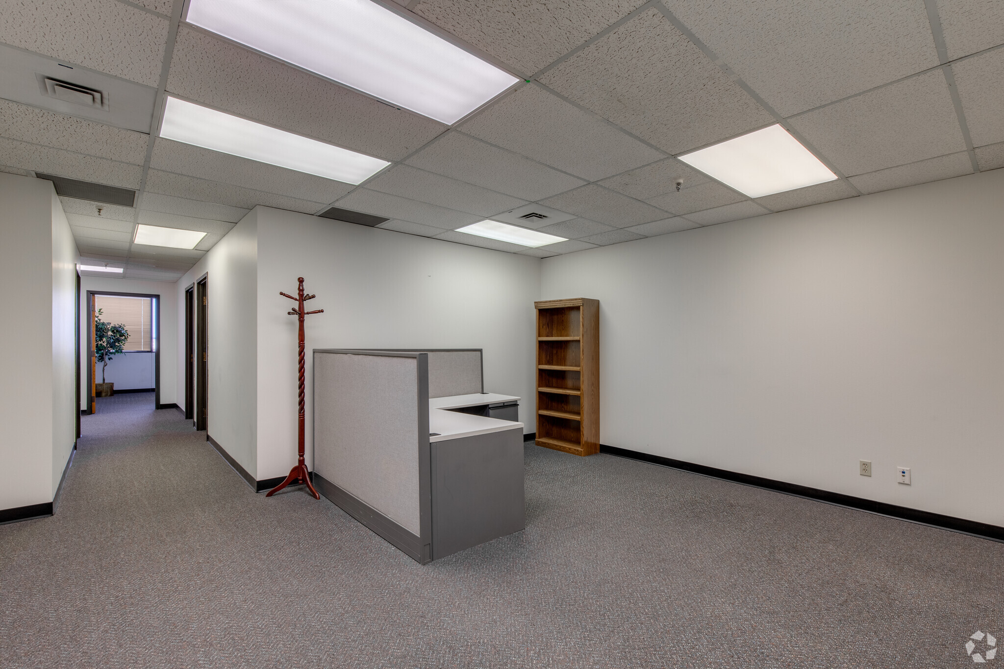 1300 S Meridian Ave, Oklahoma City, OK à vendre Photo intérieure– Image 1 sur 3