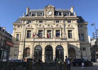 Plus de détails pour Local commercial à louer