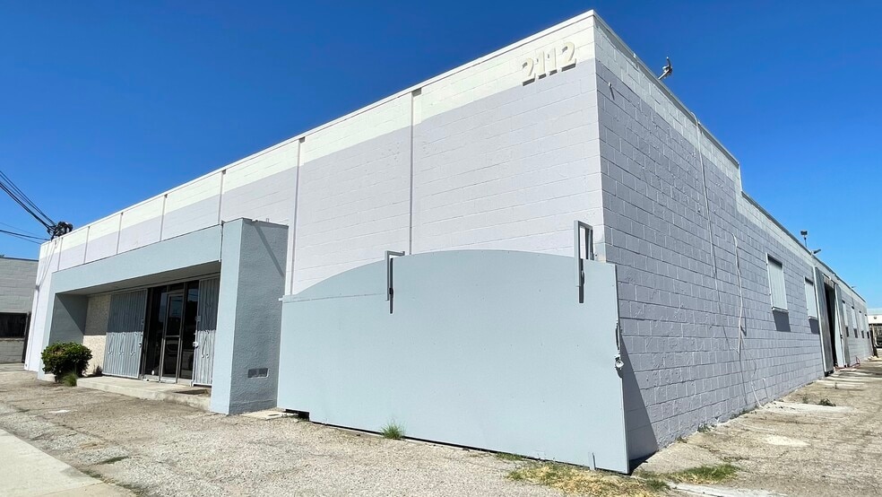 2112 Santa Anita Ave, South El Monte, CA à louer - Photo de l’immeuble – Image 3 sur 18