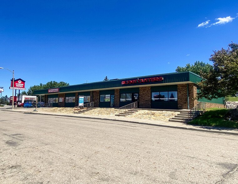 1825 N 13th St, Bismarck, ND à vendre - Photo de l’immeuble – Image 1 sur 11