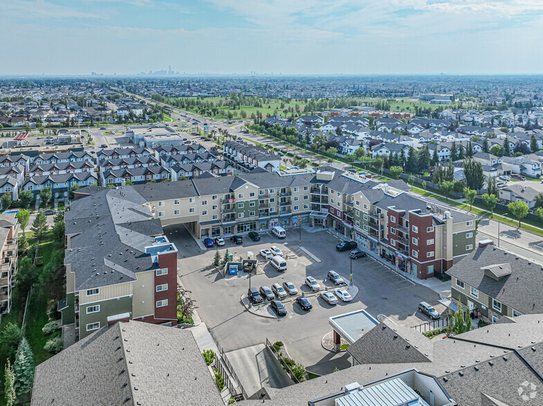 6085 Schonsee Way, Edmonton, AB à louer - Aérien – Image 3 sur 3
