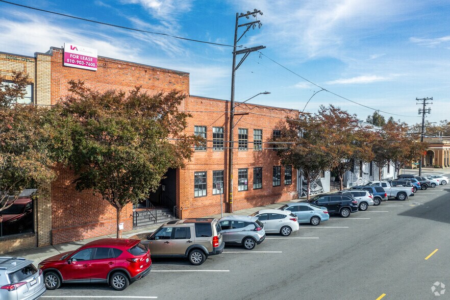 520 3rd St, Oakland, CA à louer - Photo de l’immeuble – Image 3 sur 14
