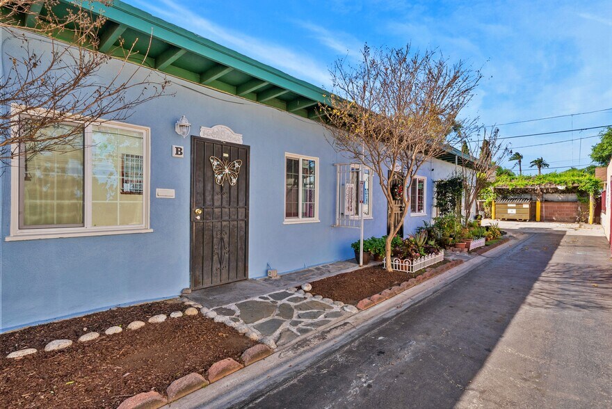 6249 Newell St, Huntington Park, CA à vendre - Photo de l’immeuble – Image 2 sur 6