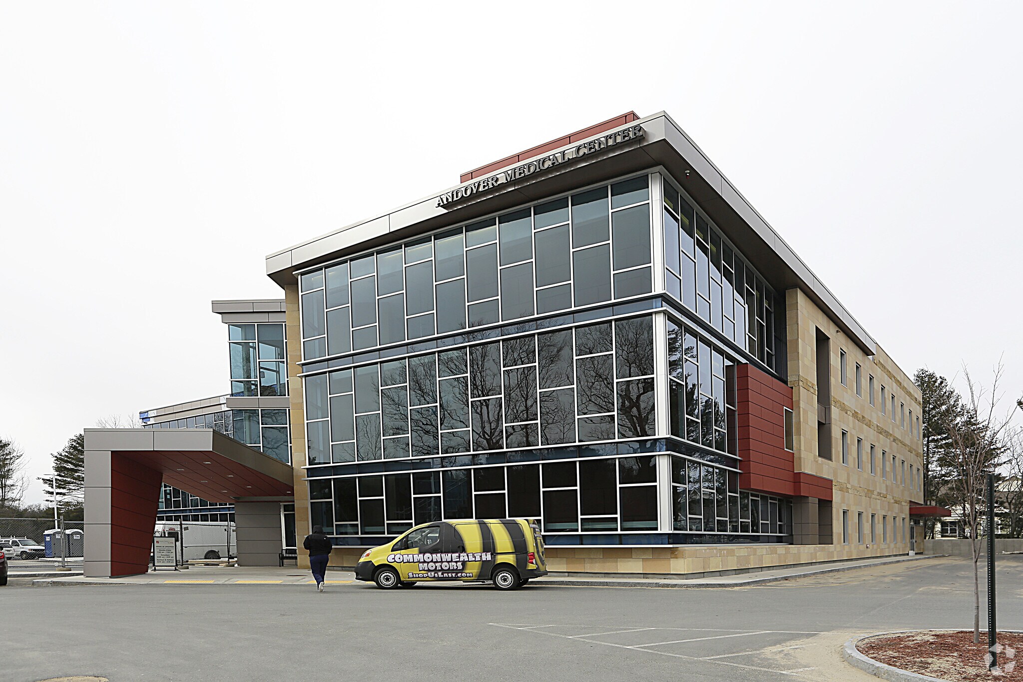 323 Lowell St, Andover, MA à louer Photo principale– Image 1 sur 10