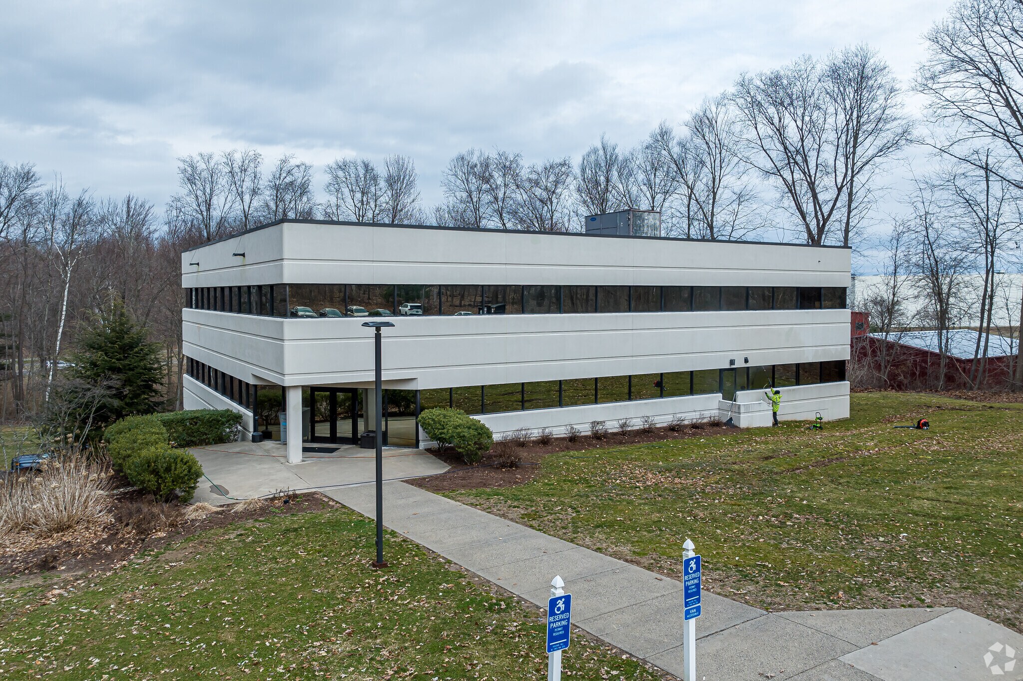 160 Chapel Rd, Manchester, CT à louer Photo principale– Image 1 sur 15
