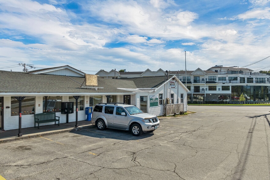 3631 White Mountain Hwy, North Conway, NH à louer - Photo de l’immeuble – Image 1 sur 13