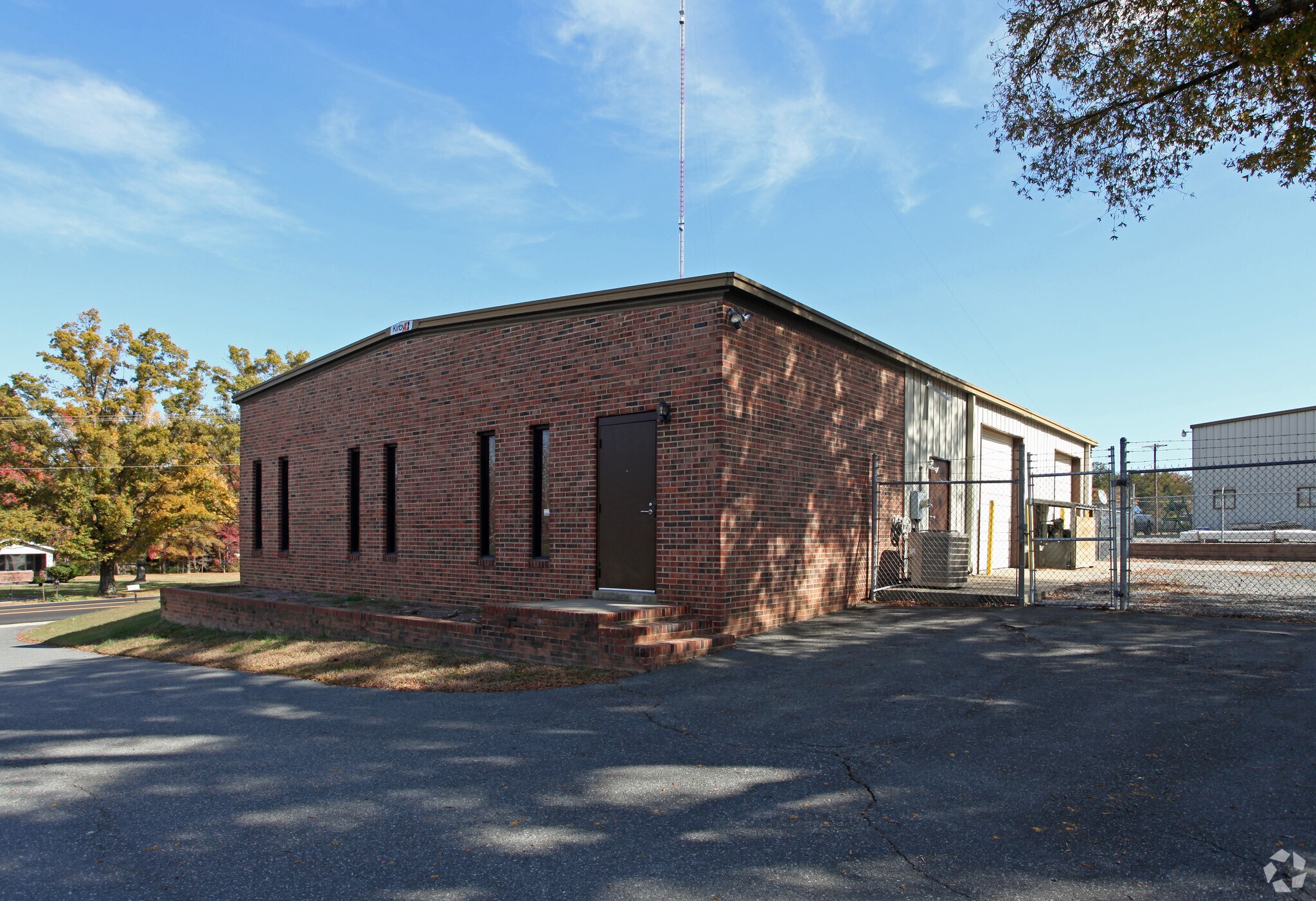 7608 Grier Rd, Charlotte, NC à vendre Photo principale– Image 1 sur 3