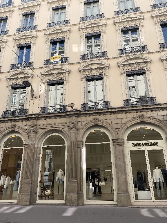 55 Rue Président Edouard Herriot, Lyon à louer Photo de l’immeuble– Image 1 sur 7