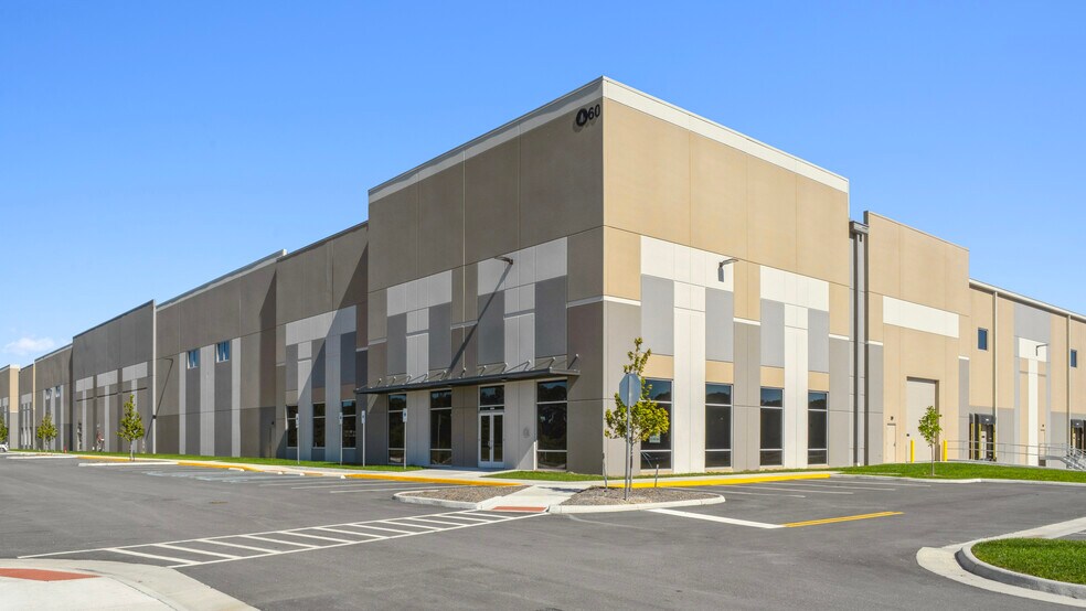 30 Aberdeen Rd, Hampton, VA à louer - Photo de l’immeuble – Image 2 sur 12