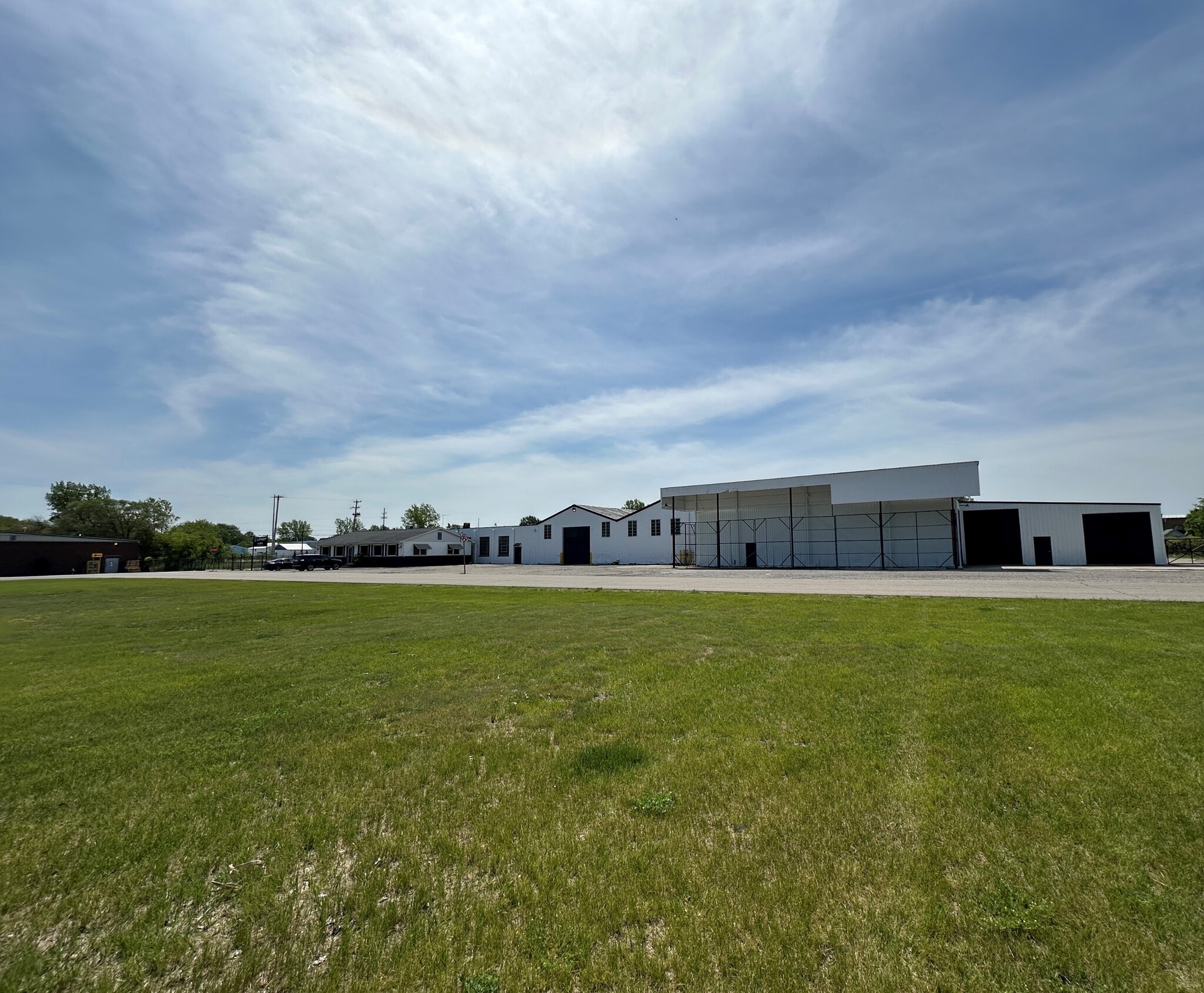 1100 Pearl St, Chesaning, MI à vendre Photo de l’immeuble– Image 1 sur 2