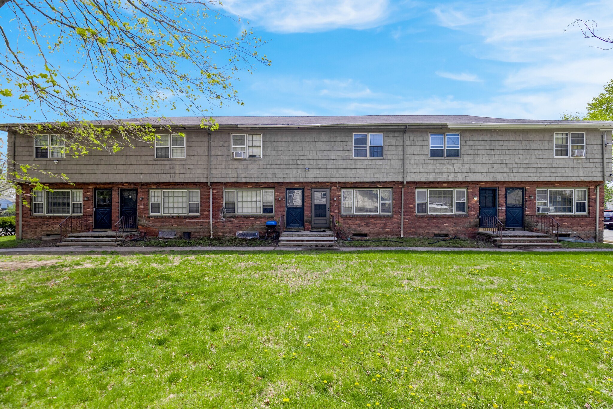 1280 Townsend Ave, New Haven, CT à vendre Photo de l’immeuble– Image 1 sur 8