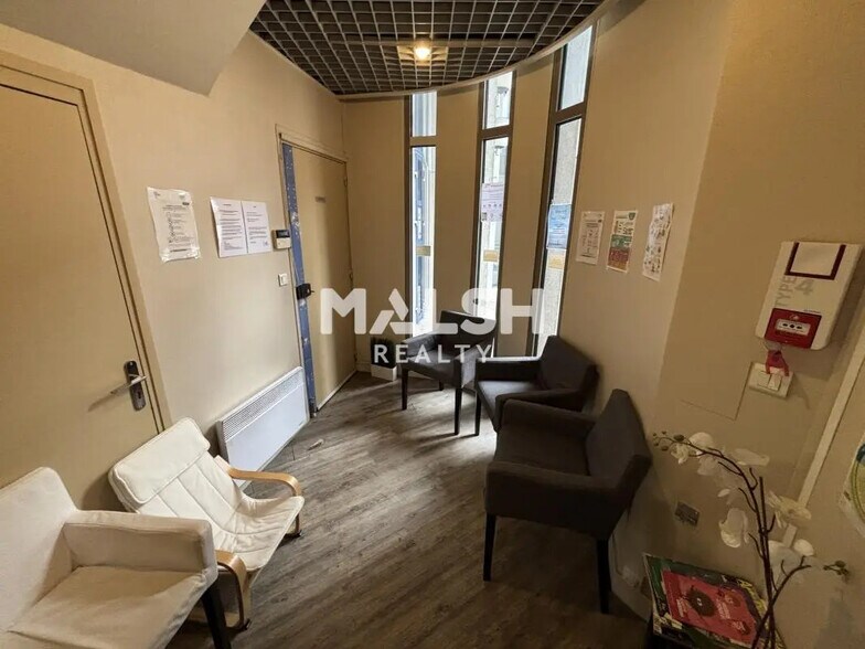 Bureau dans Caluire-et-Cuire à vendre - Photo de l’immeuble – Image 3 sur 9