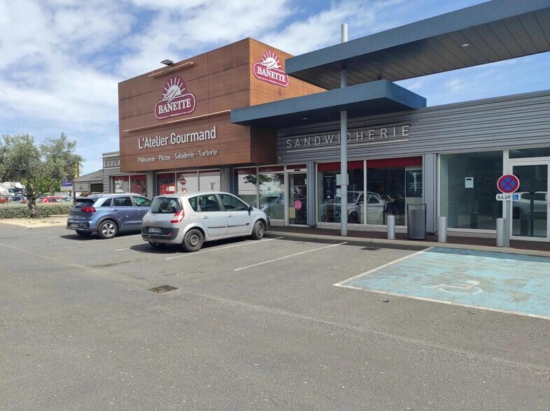 Local commercial dans Agde à vendre - Photo de l’immeuble – Image 2 sur 6