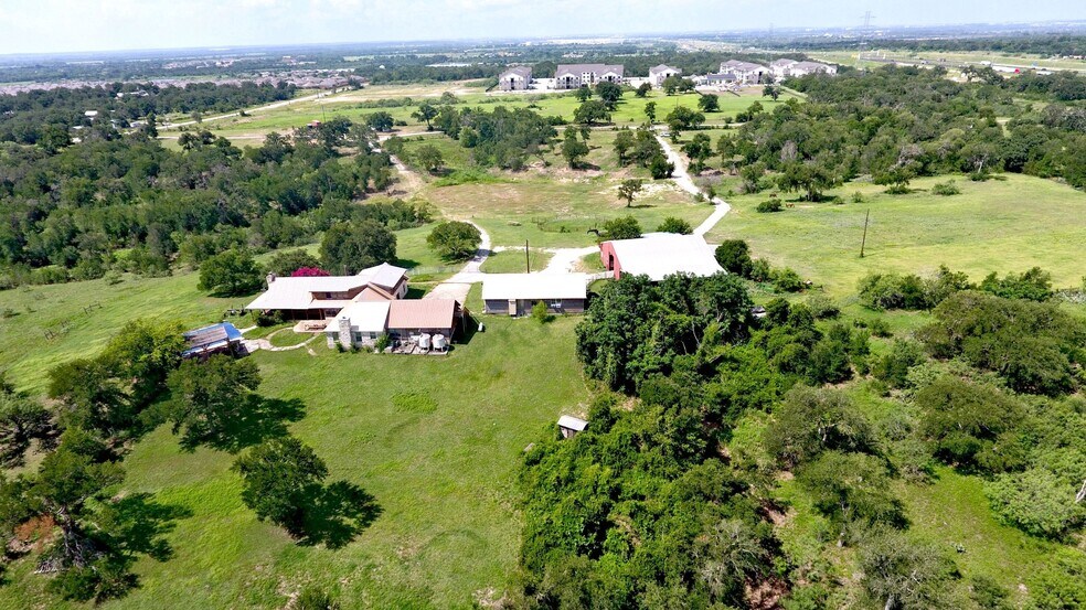 6200 Gilbert Rd, Austin, TX à vendre - Photo de l’immeuble – Image 1 sur 13