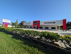 3800 W New Haven Ave, Melbourne, FL à vendre Photo intérieure– Image 2 sur 39