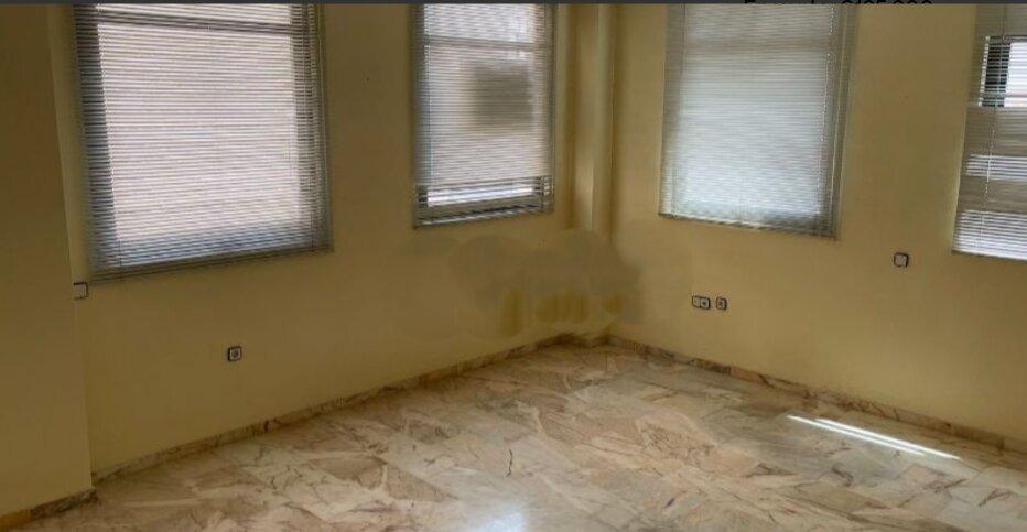 Bureau dans Cáceres, Cáceres à vendre - Photo de l’immeuble – Image 3 sur 13