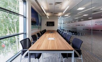 Plus de détails pour Ringway Rd W, Manchester - Bureau à louer