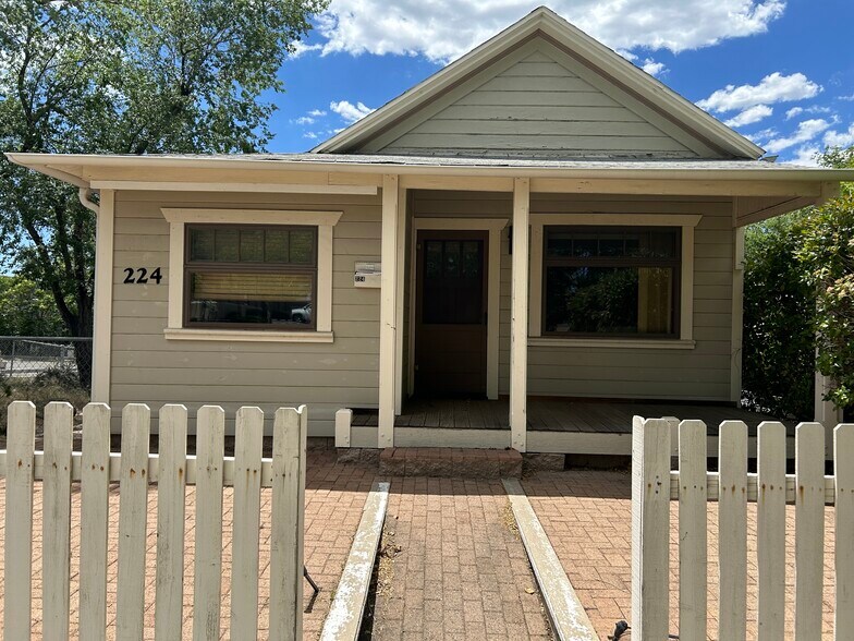 224 N Marina St, Prescott, AZ à louer - Photo de l’immeuble – Image 1 sur 19