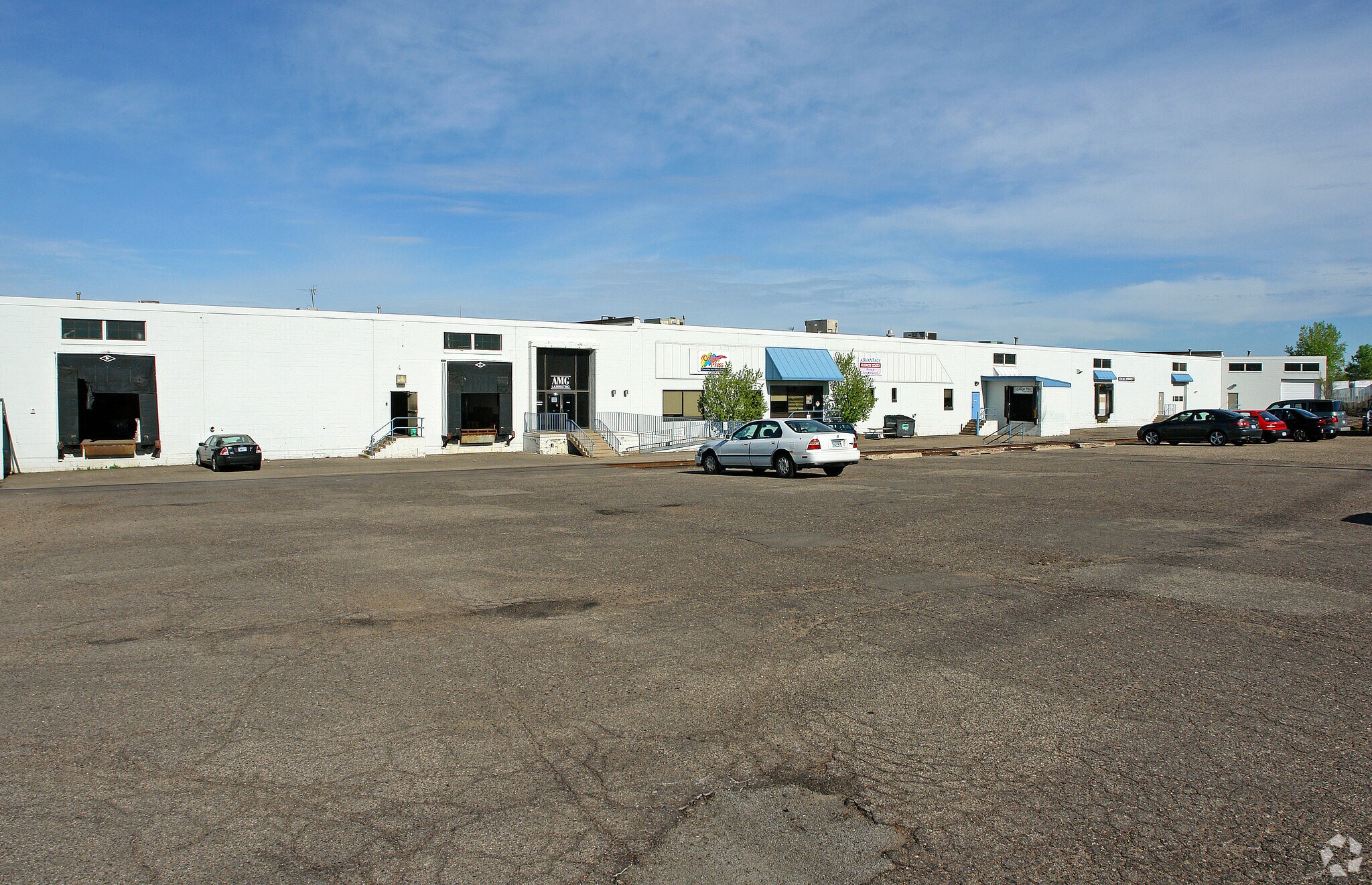 635 N Prior Ave, Saint Paul, MN à louer Photo principale– Image 1 sur 10