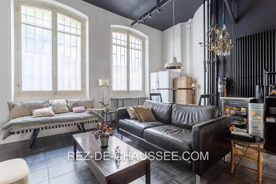 Bureau dans Paris à vendre - Photo de l’immeuble – Image 1 sur 15
