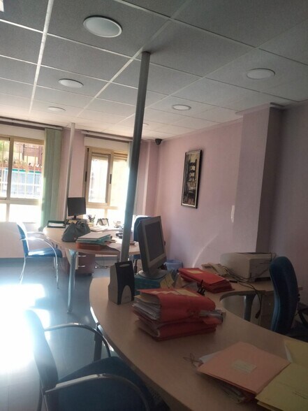 Bureau dans Lorca à louer - Photo intérieure – Image 3 sur 5