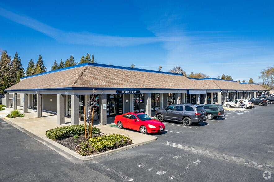 1807 E Santa Rita Rd, Pleasanton, CA à louer - Photo principale – Image 2 sur 9