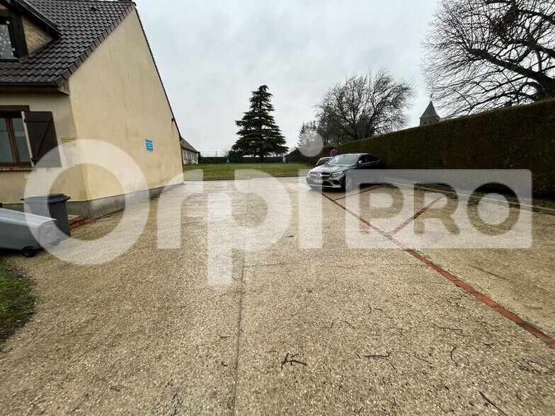 Bureau dans Auneuil à louer - Photo de l’immeuble – Image 3 sur 5