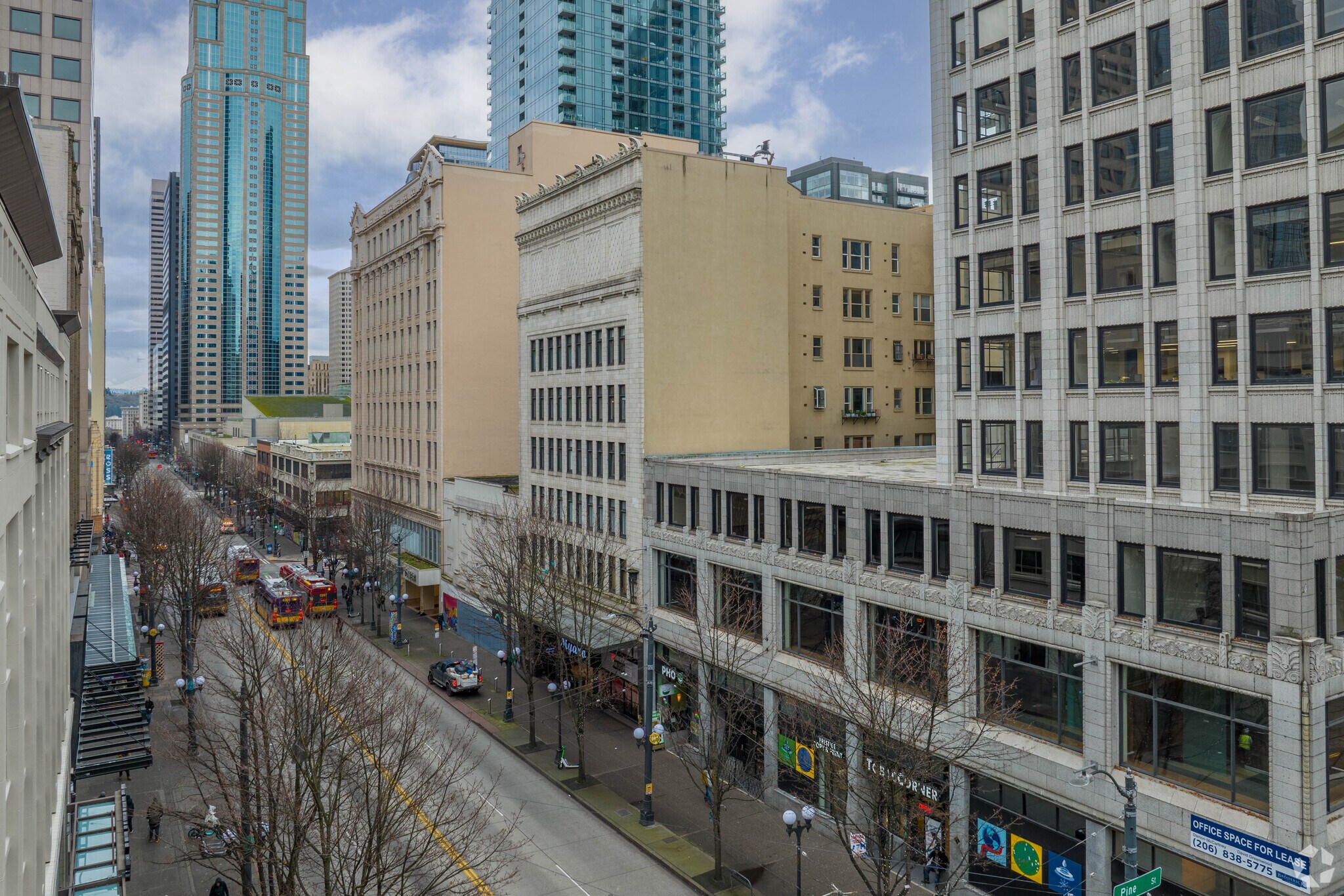 1521-1523 3rd Ave, Seattle, WA à louer Photo de l’immeuble– Image 1 sur 23