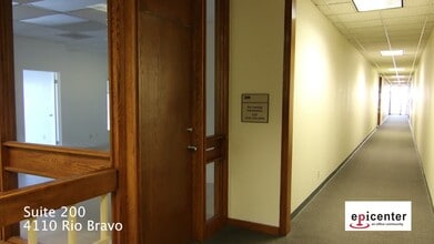 4110 Rio Bravo Dr, El Paso, TX à louer - Vidéo sur l’annonce professionnelle 