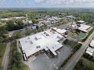 Plus de détails pour 106 E Railroad Ave, Gibsonville, NC - Industriel/Logistique à louer