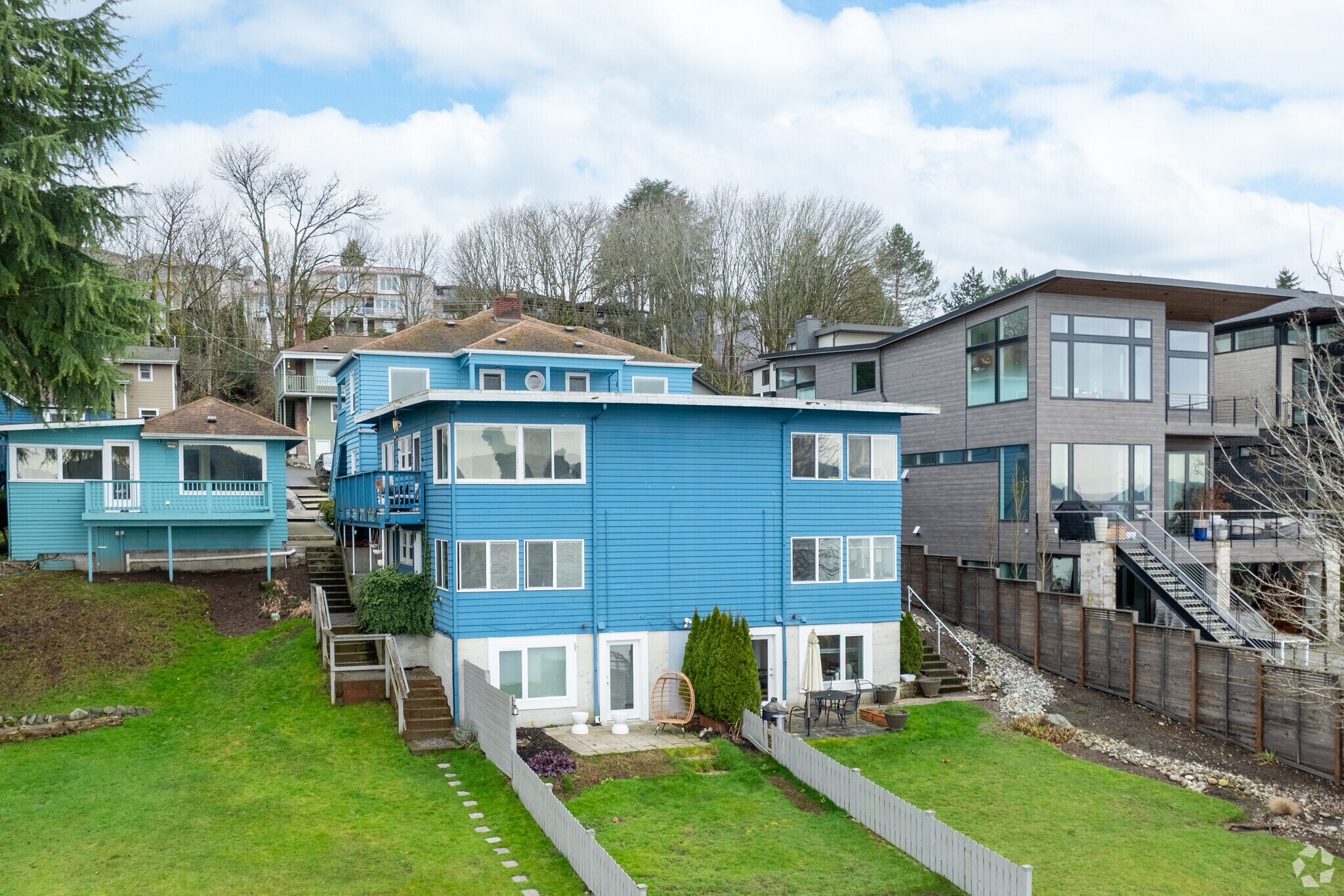 8716 Sand Point Way NE, Seattle, WA à vendre Photo principale– Image 1 sur 54