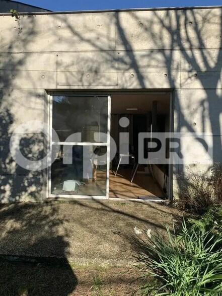 Bureau dans Pessac à louer - Photo de l’immeuble – Image 2 sur 6
