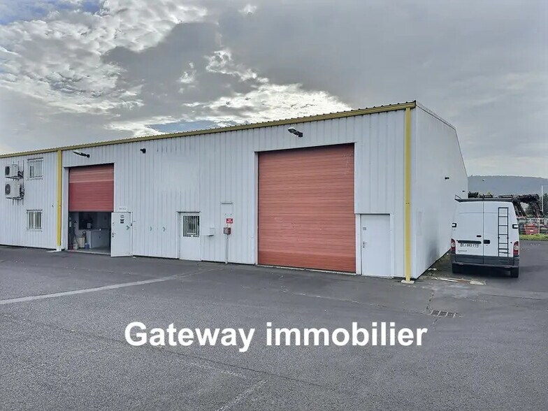 Industriel/Logistique dans COURNON-D'AUVERGNE à louer - Photo de l’immeuble – Image 3 sur 16