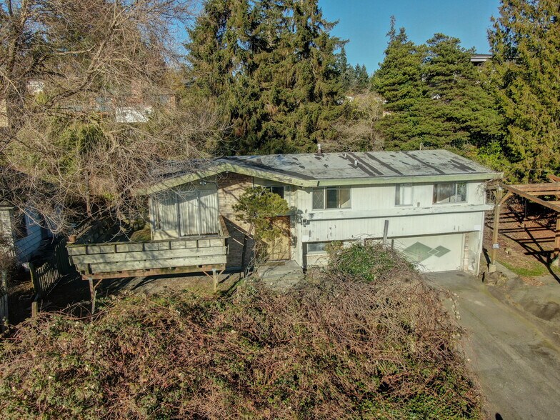 6330 NE 181st St, Kenmore, WA à vendre - Photo de l’immeuble – Image 3 sur 5