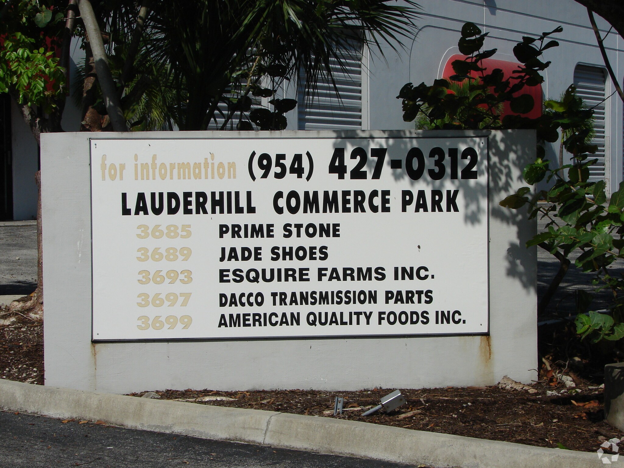 3665-3699 NW 15th St, Lauderhill, FL à vendre Photo de l’immeuble– Image 1 sur 5
