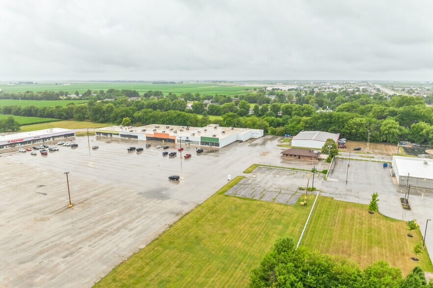 1-14 W Reynolds St, Pontiac, IL à vendre - Photo de l’immeuble – Image 3 sur 8